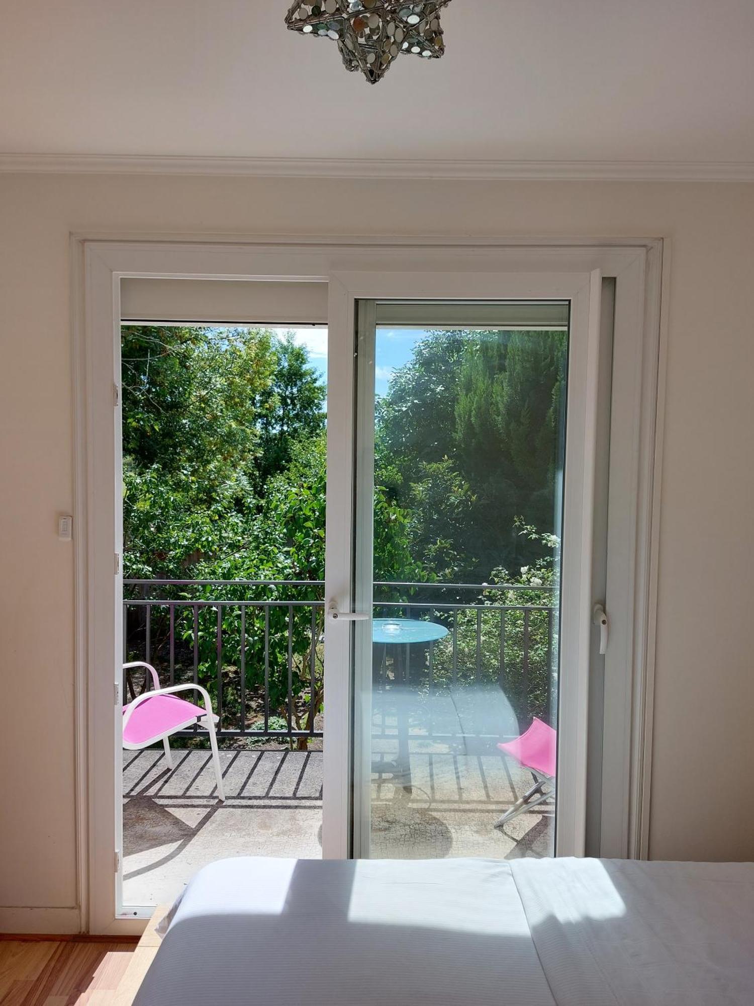 Chalet Fleuve Avec Parking-Barbecue Yerres 外观 照片